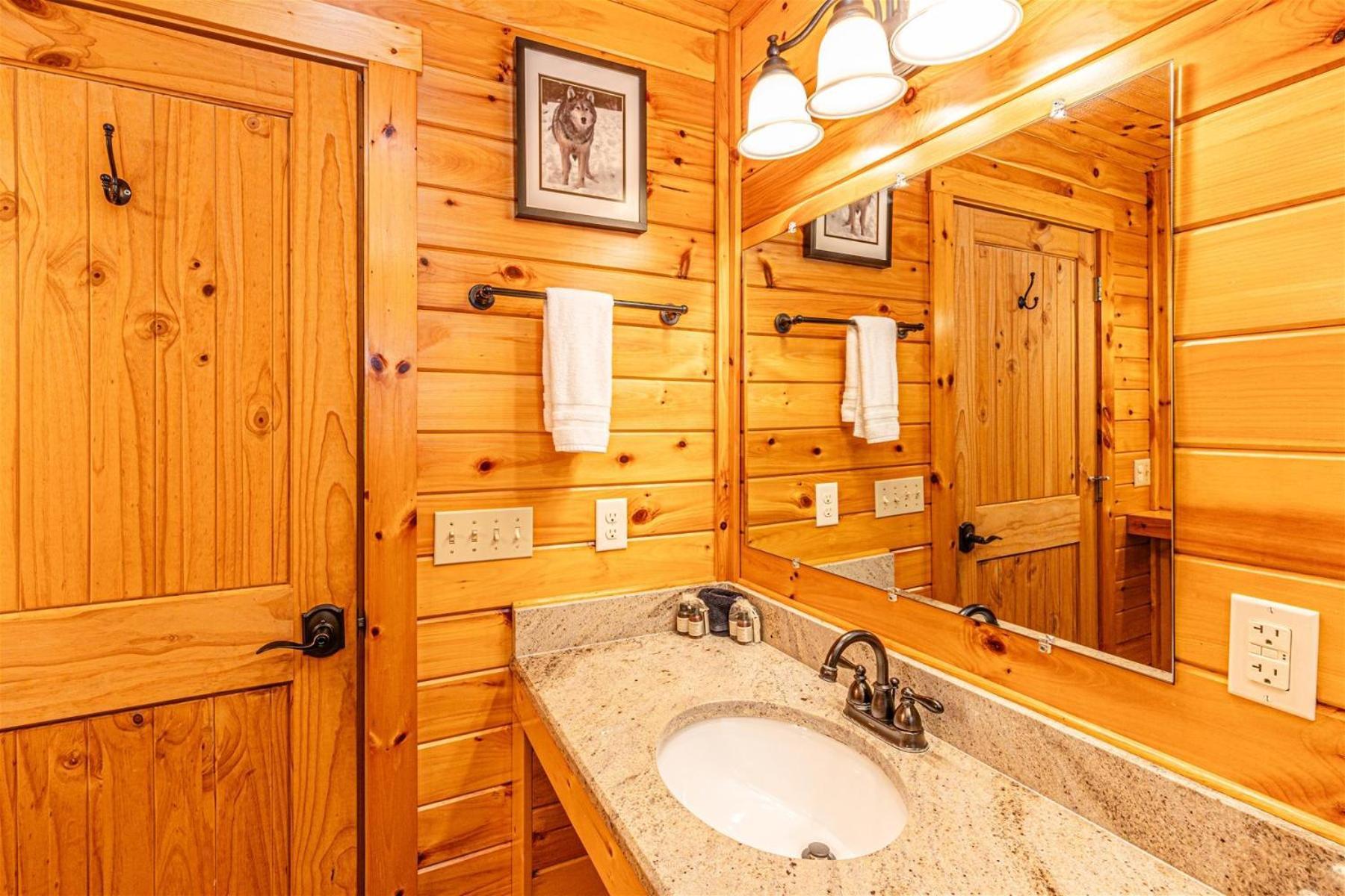 Waterfall Hideaway Bryson City Εξωτερικό φωτογραφία